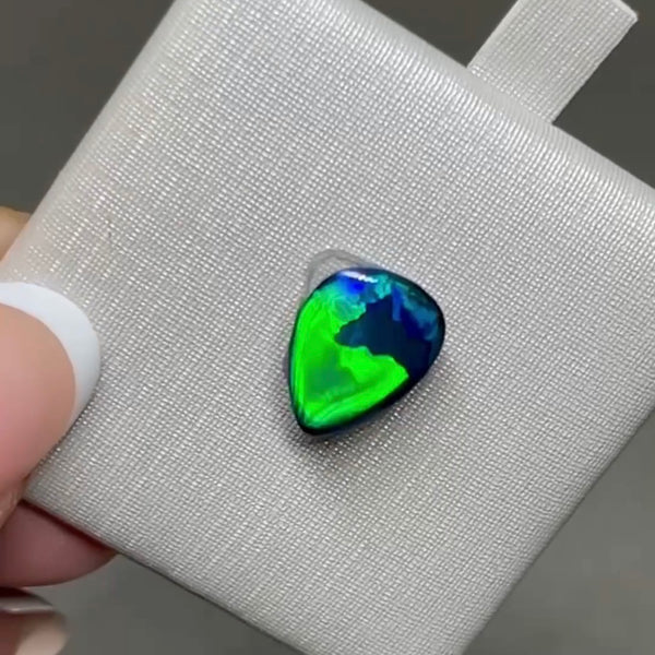 1.98ct black opal 11x 8.5x3.6MM