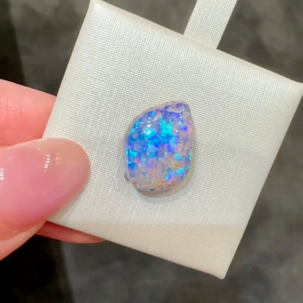 5.35ct boulder opal 17.8x13.2x7.7MM