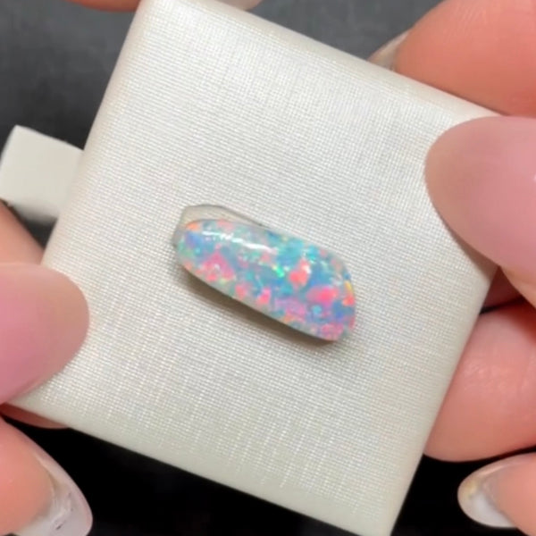 4.22ct boulder opal 16.4x7.2x5.1MM