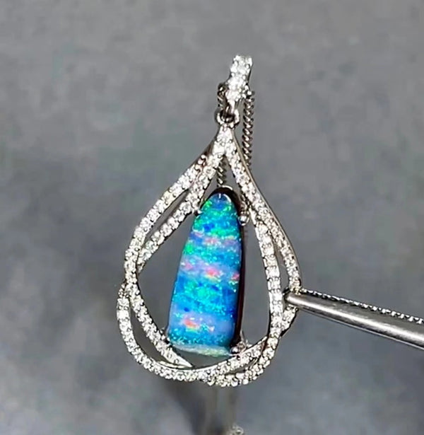 4.15ct boulder opal 18K necklace