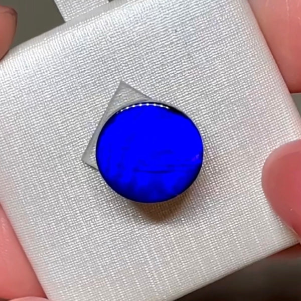 5.87ct black opal 12.7x12.1x5.2MM