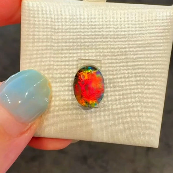 2.93ct boulder opal 10.3x7.65x3.8MM