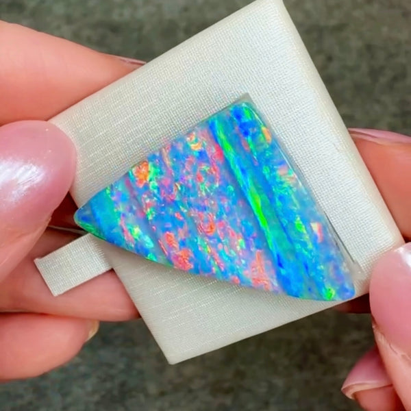 28.2ct boulder opal 35.5x22.1x5MM