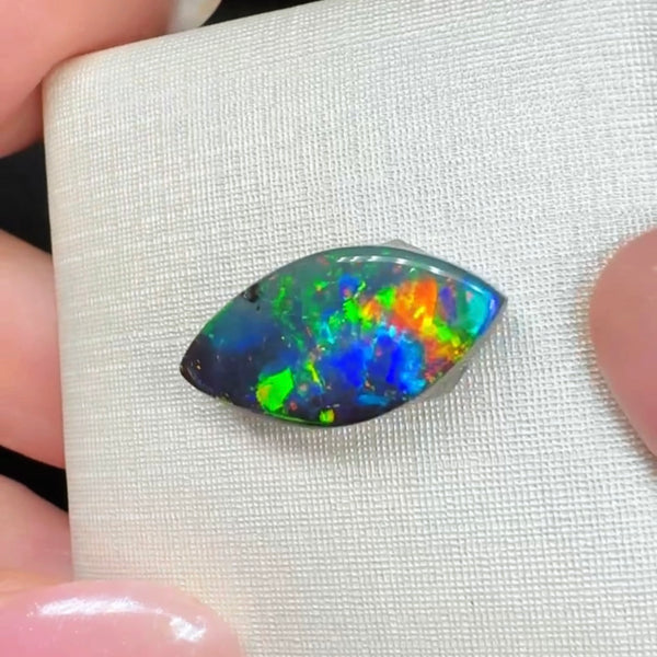 4.74ct boulder opal 16.5x8.44x4.7MM