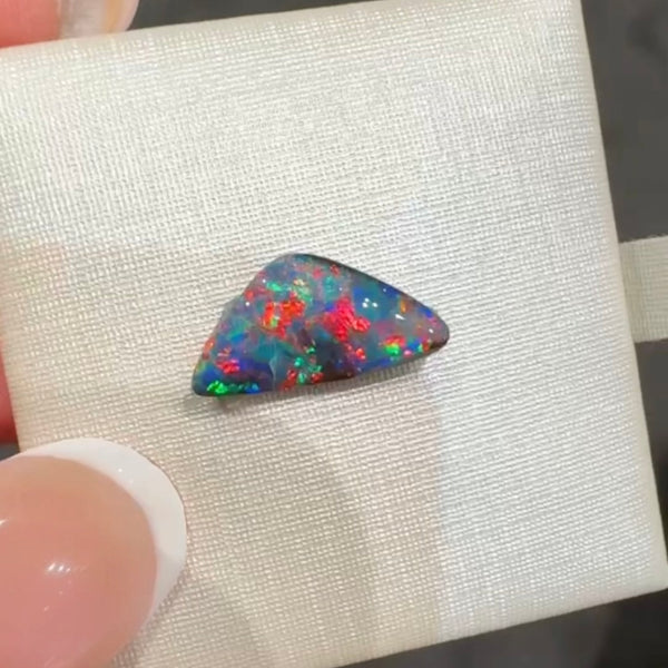 2.2ct boulder opal 13.8x7x3.5MM