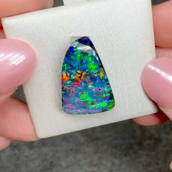9.67ct boulder opal 21.7x14.2x4.1MM