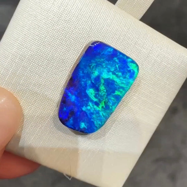 7.01ct boulder opal 17.5x11.5x3.5MM