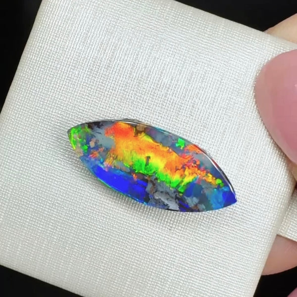 5.55ct boulder opal 19.31x8.16x4.4MM