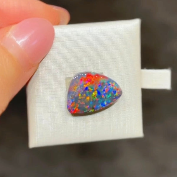 5.6ct black opal 18.1x 12.8x4.1MM