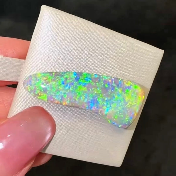 13.5ct boulder opal 29.5x12.5x6.8MM