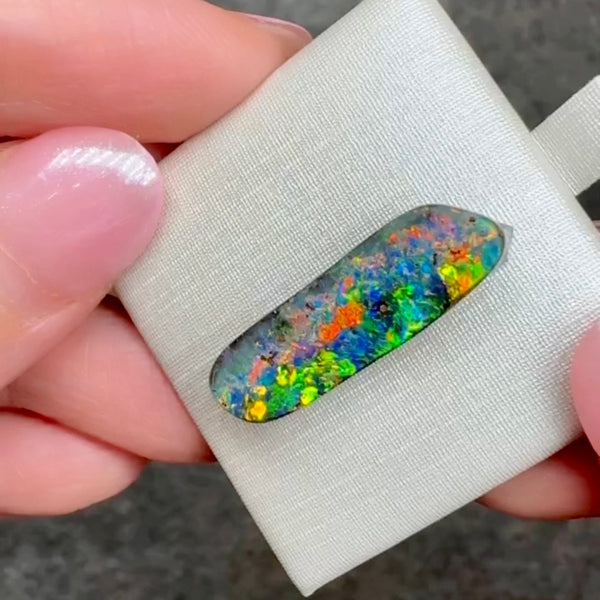 6.8ct boulder opal 24.9x7.8x4.3MM
