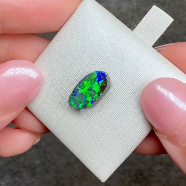 3.2ct boulder opal 12.5x6.8x4MM