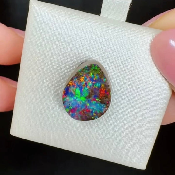 6.3ct boulder opal 14.6x11.4x4.1MM