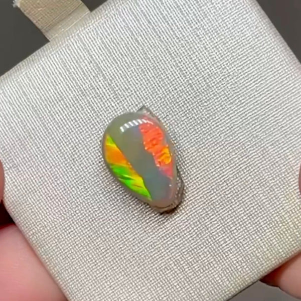 2.02ct black opal 11.1x 8.1x3.5MM