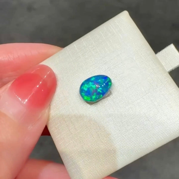 1.35ct black opal 9.1x6.7x3.6MM