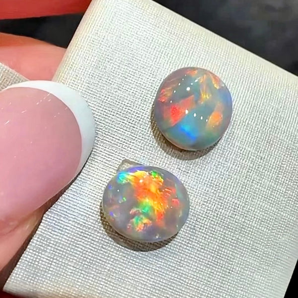 3.53ct black opal 9.5x8.2x3.2MM