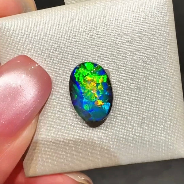 3.46ct boulder opal 12.3x8.8x4.4MM