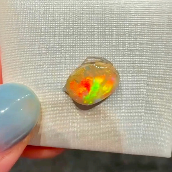 2.2ct boulder opal 9.8x7.8x3.6MM