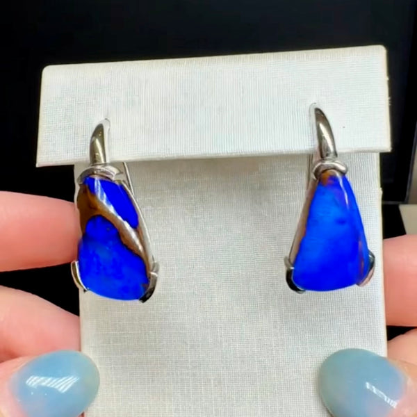 18.59ct boulder Opal 18K earrings