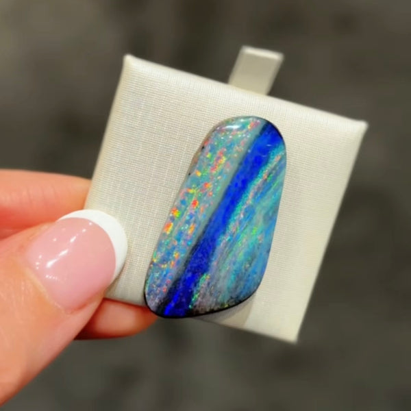 26.46ct boulder opal 34x17x5.6MM