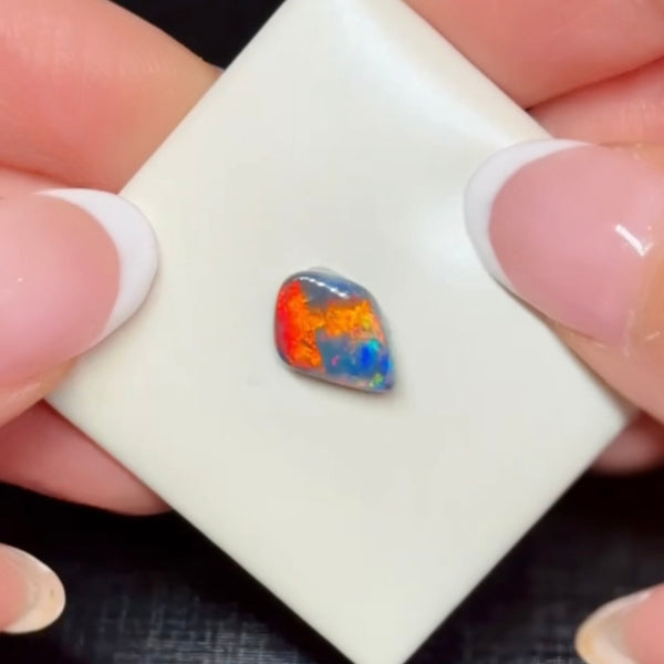 1.7ct black opal 11.4x 8.3x3.2MM