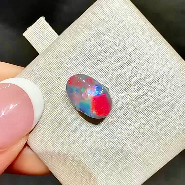2ct black opal 10.7x6.9x4MM