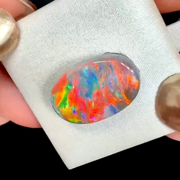 8.86ct black opal 19.4x12.8x5.3MM
