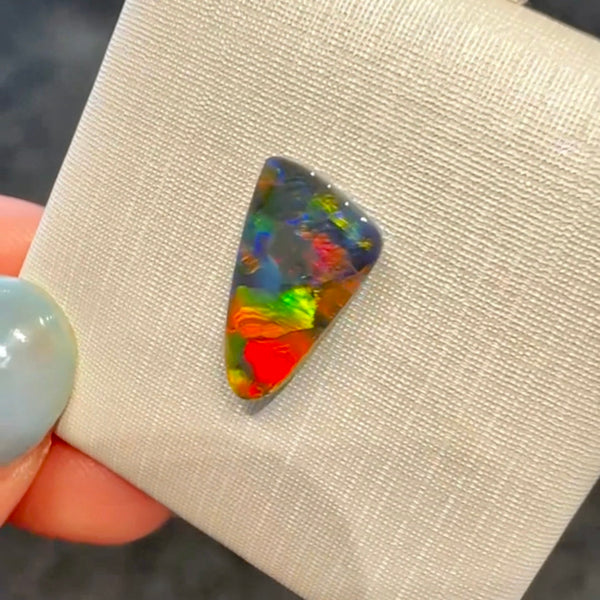 1.64ct black opal 13.6x 7.8x2.7MM