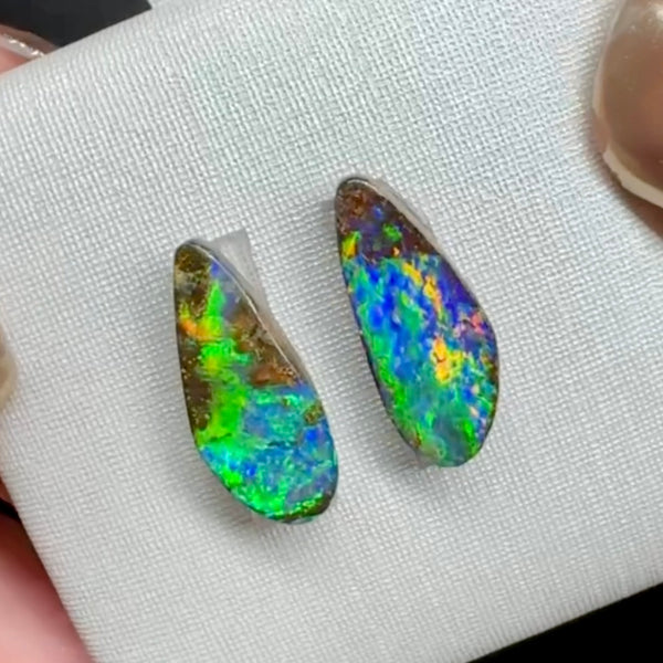 3.64ct boulder opal 14.2x5.9x2.6MM