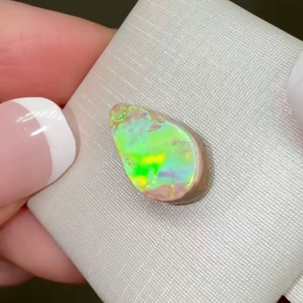 3.2ct boulder opal 13.9x8.5x3.9MM