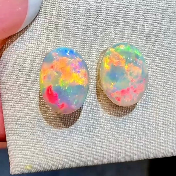 5.31ct black opal 11.1x8.2x3.6MM