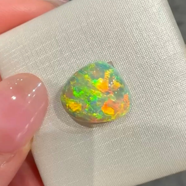 4.85ct black opal 12.8x 10.6x6.1MM