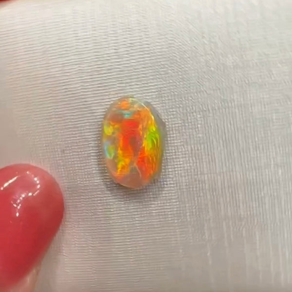 0.67ct black opal 9.8x6.7x1.6MM