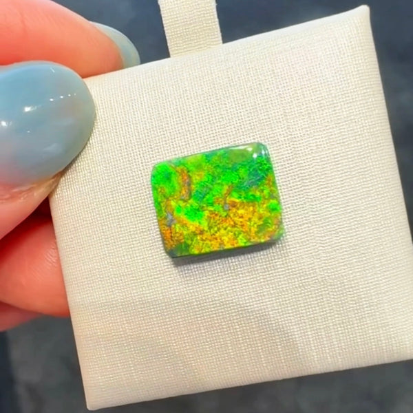 3.21ct black opal 12.4x10.1x2.8MM