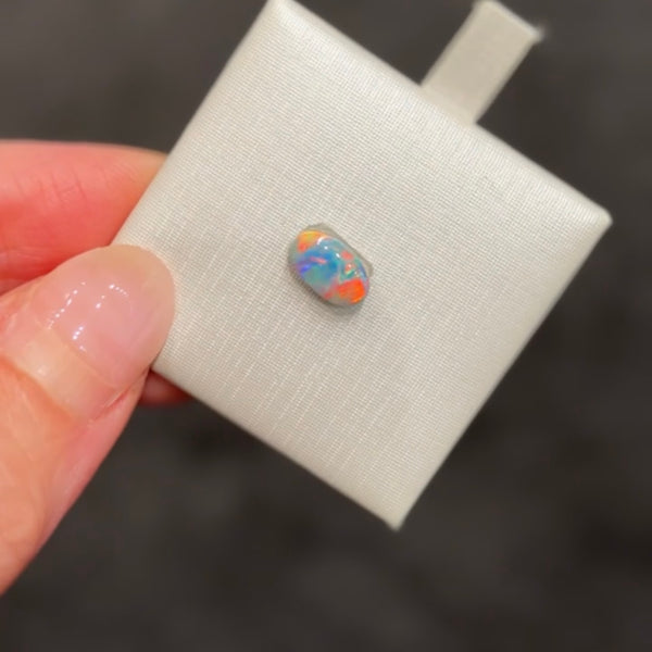 0.95ct black opal 8.6x 5.1x3MM