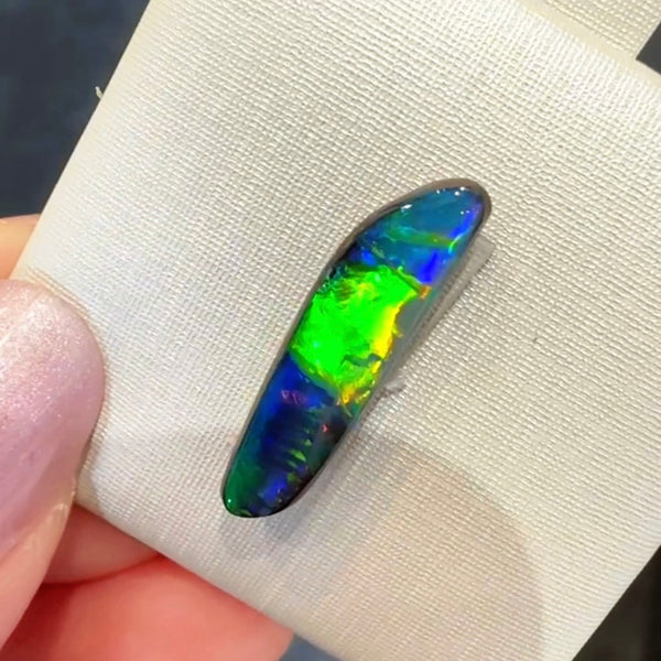 3.94ct boulder opal 20.3x5.5x3.6MM