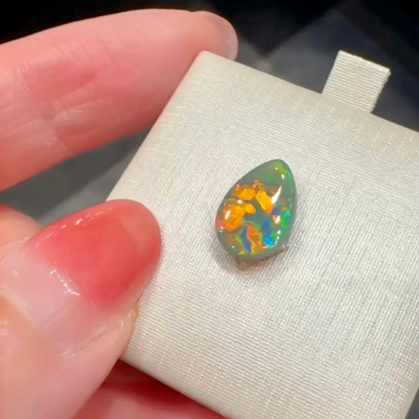 1.73ct black opal 11.1x7.6x3.2MM