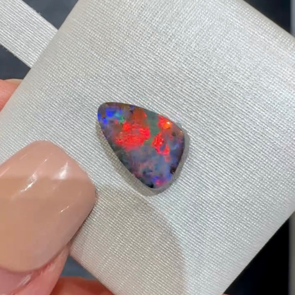 2.2ct boulder opal 14.5x10.1x5.4MM