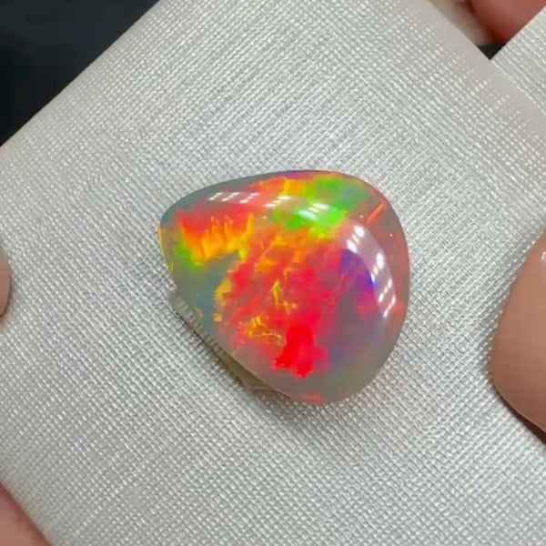 3.42ct black opal 12.9x 10.6x4.7MM