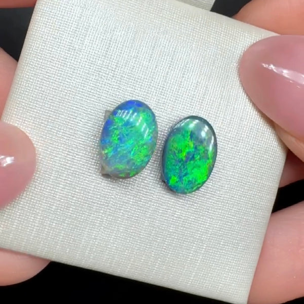 2.35ct black opal 9.8x 6.8x2MM