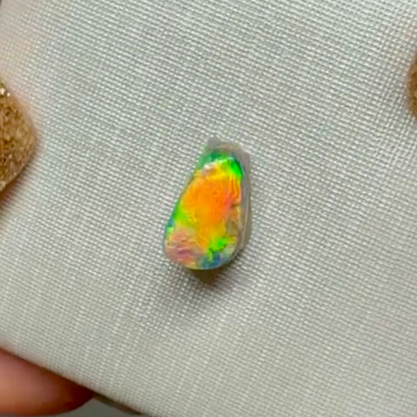 1.1ct boulder opal 8x5x3.8MM